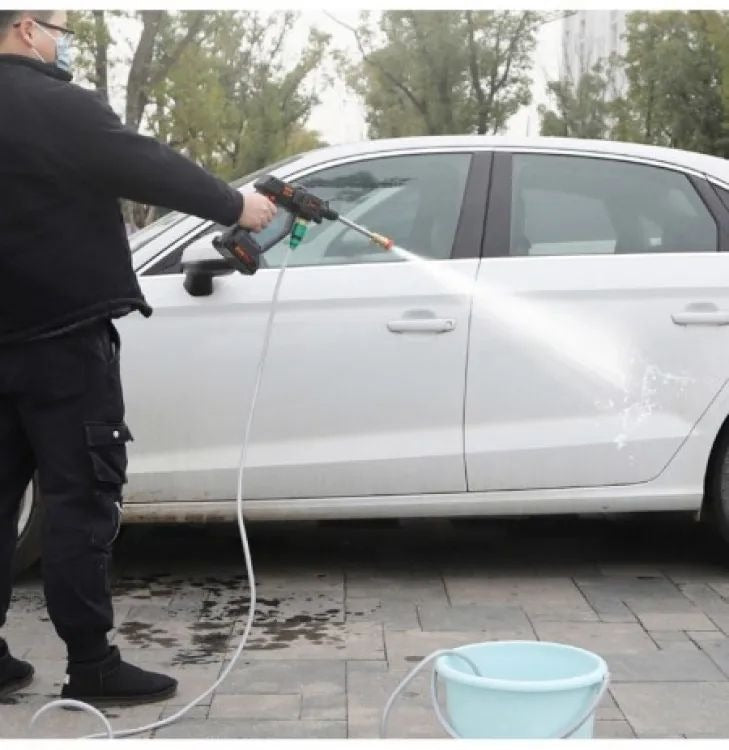 Heavy Duty Cordless Portable Battery Washer | High-Pressure Washer for Solar Panels, AC Units, Vehicles & Outdoor Equipment | Foam Kettle & Accessories Included Nawazia